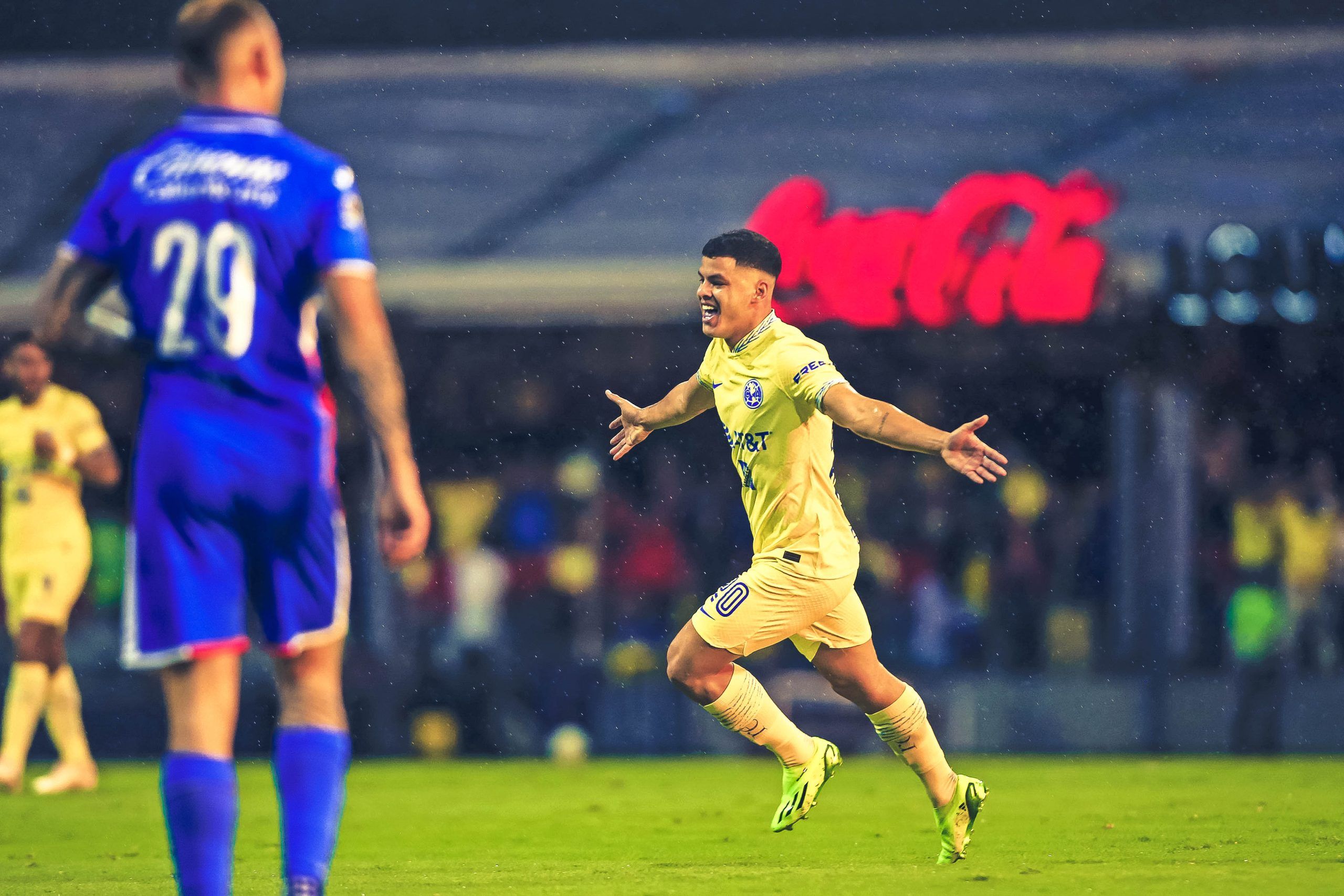 VIDEO. América propina goleada histórica al Cruz Azul en el Estadio Azteca