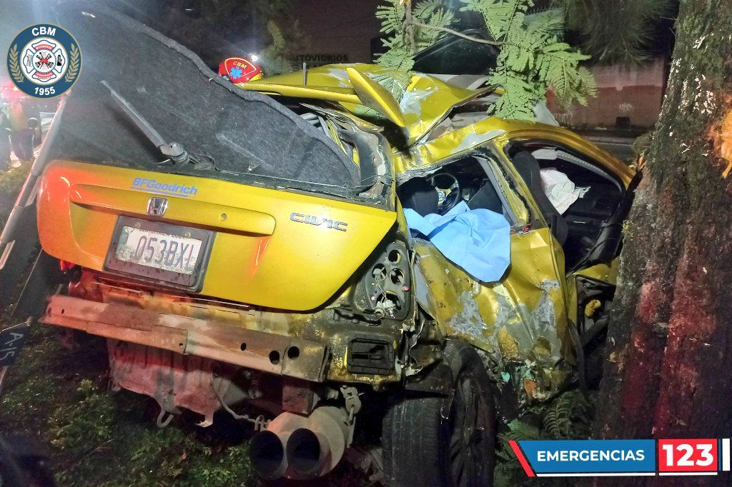 Un pasajero murió por fatal choque en la calzada Aguilar Batres