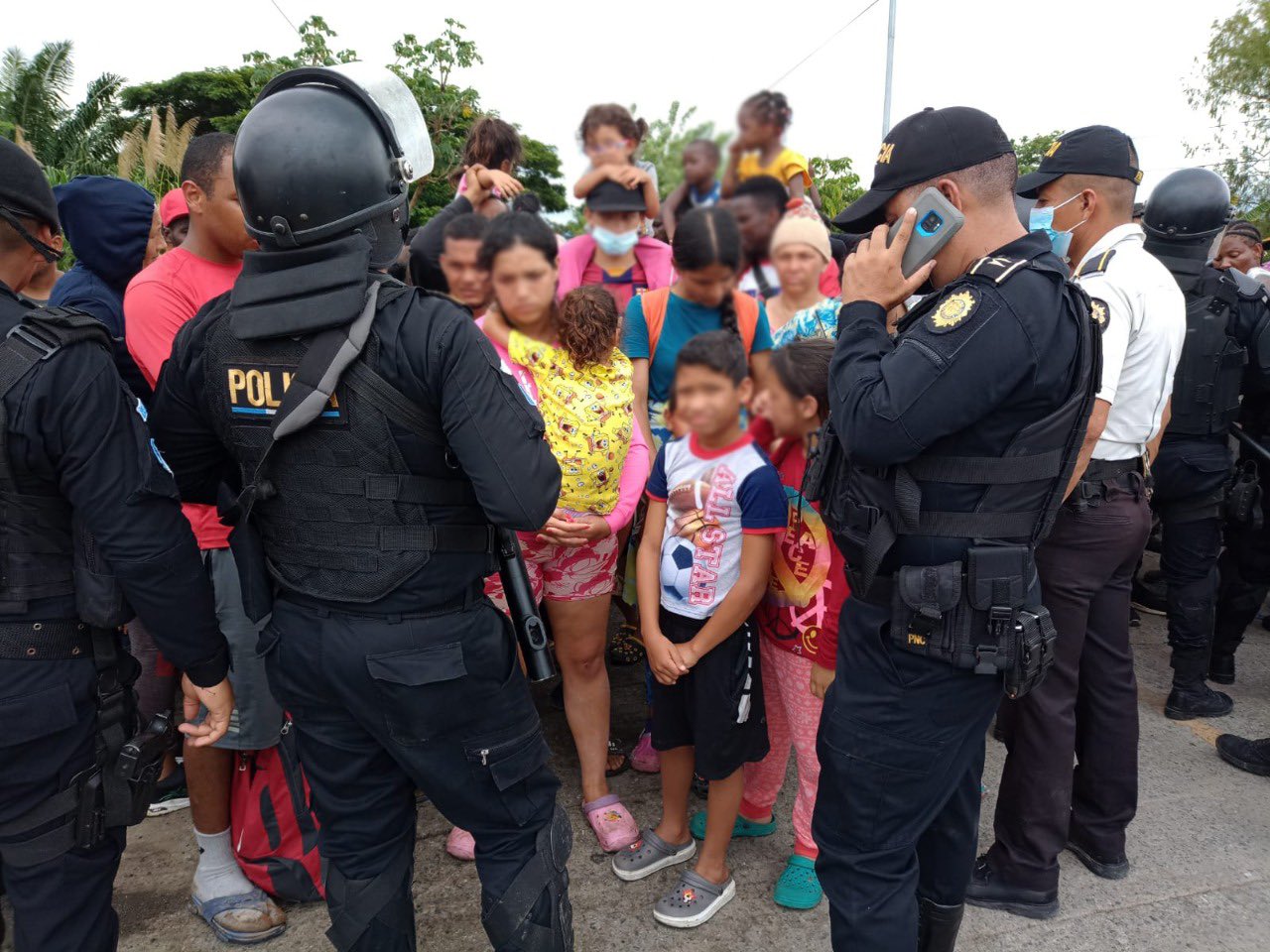 Migrantes de núcleos familiares, pueden ingresar al país. / Foto: IGM