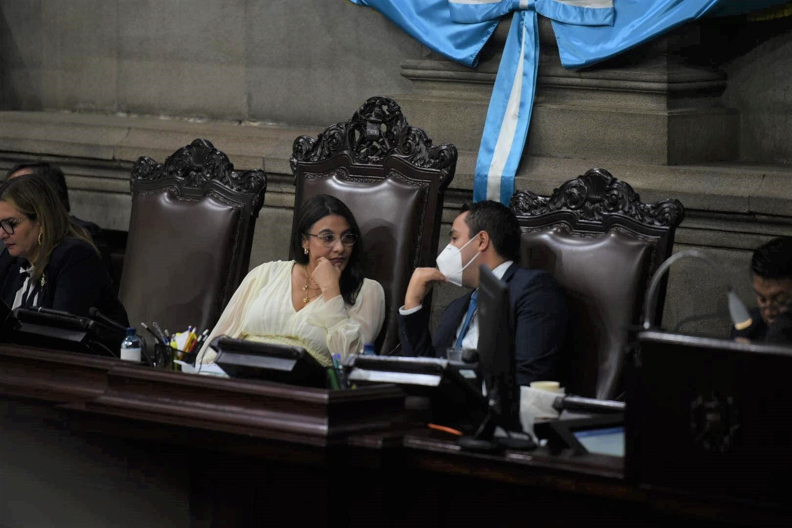 Sin análisis, oficialismo se apresura a modificar Ley de Contrataciones en año electoral