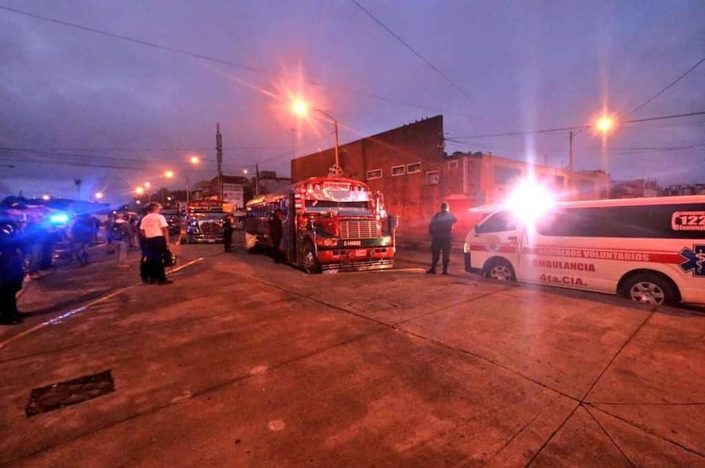 Asesinan a piloto de bus a inmediaciones del mercado La Parroquia