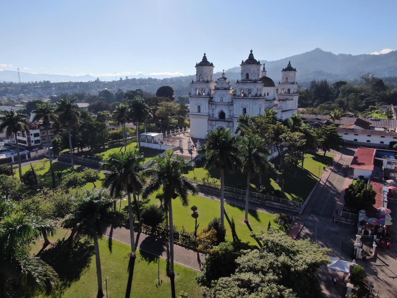 EN IMÁGENES. Con la bendición del Cristo Negro inició la segunda etapa de la Vuelta