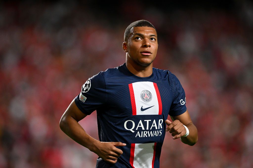 ¿Se arrepiente de renovar? Mbappé quiere dejar el PSG en enero, informan en Francia