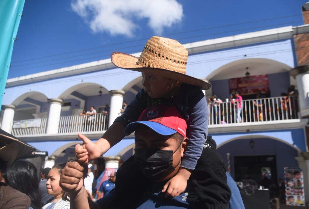 Así vivió Parramos la salida de la novena etapa de la 61 Vuelta a Guatemala