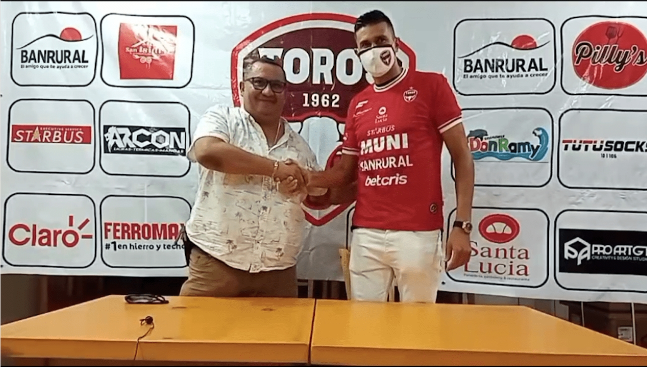 Malacateco anuncia la baja del mexicano Othoniel Arce por motivos personales