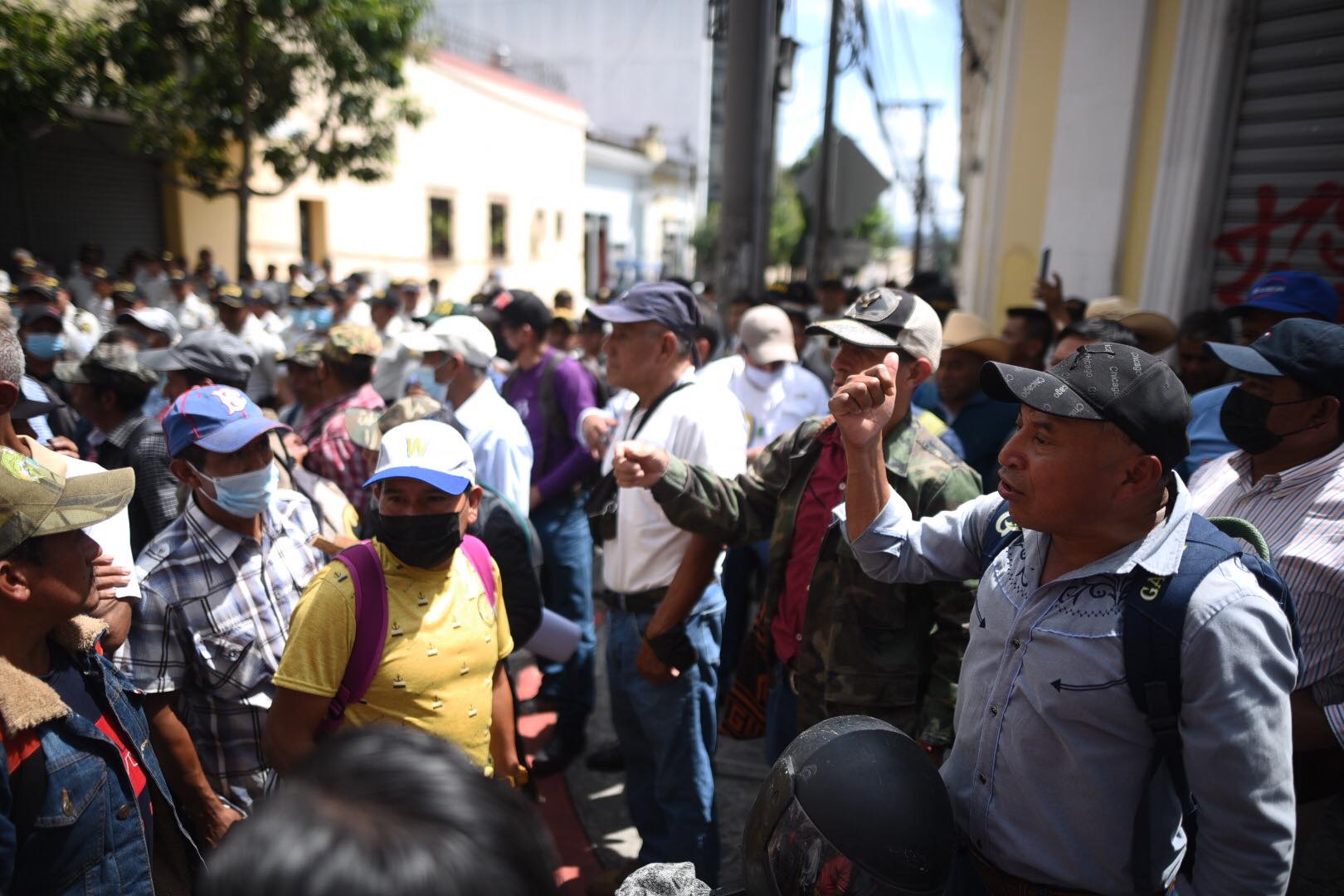 Veteranos militares anuncian tres días de manifestaciones