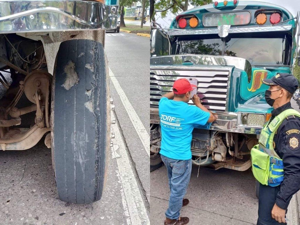 Sorprenden a piloto de bus conduciendo con roturas en las llantas en zona 6