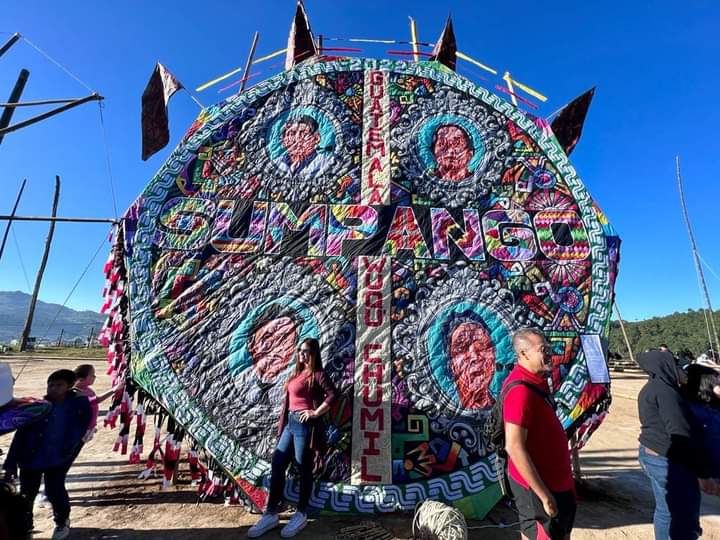 Exhiben barriletes gigantes en Sumpango y Santiago Sacatepéquez