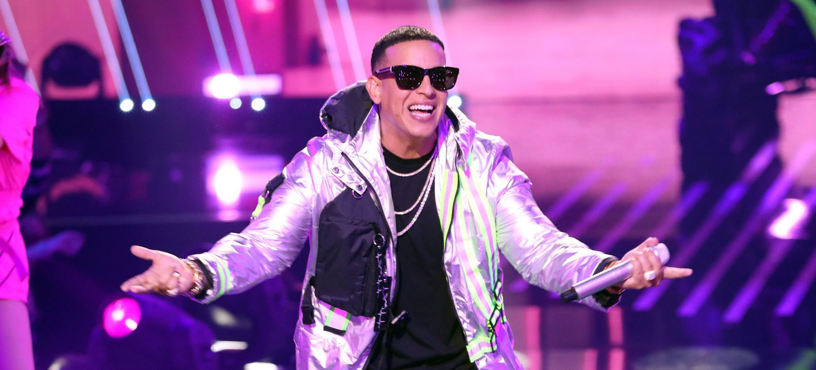 Daddy Yankee comparte imágenes de sus fans y su concierto de ayer