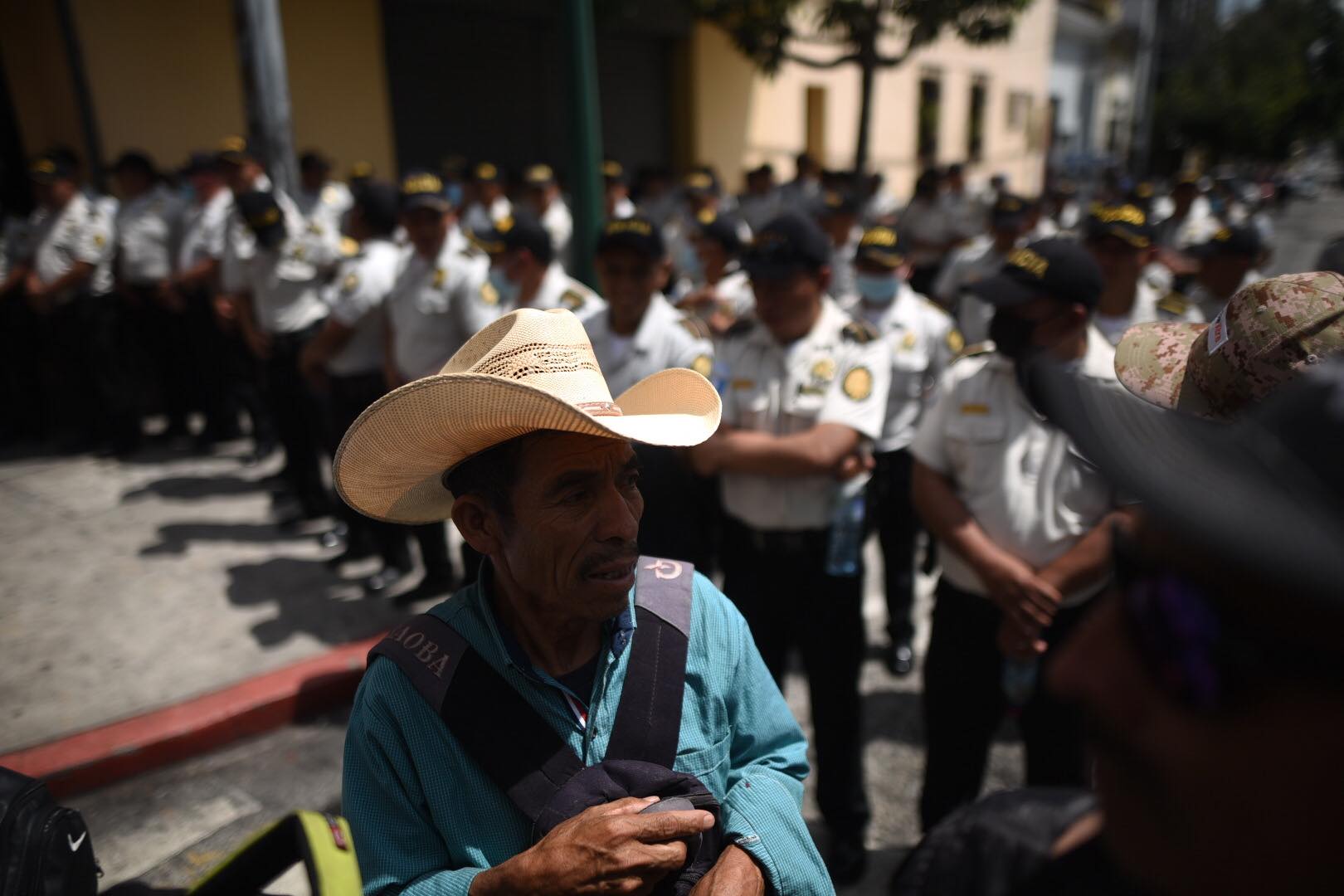 manifestación de veteranos militares frente al Congreso