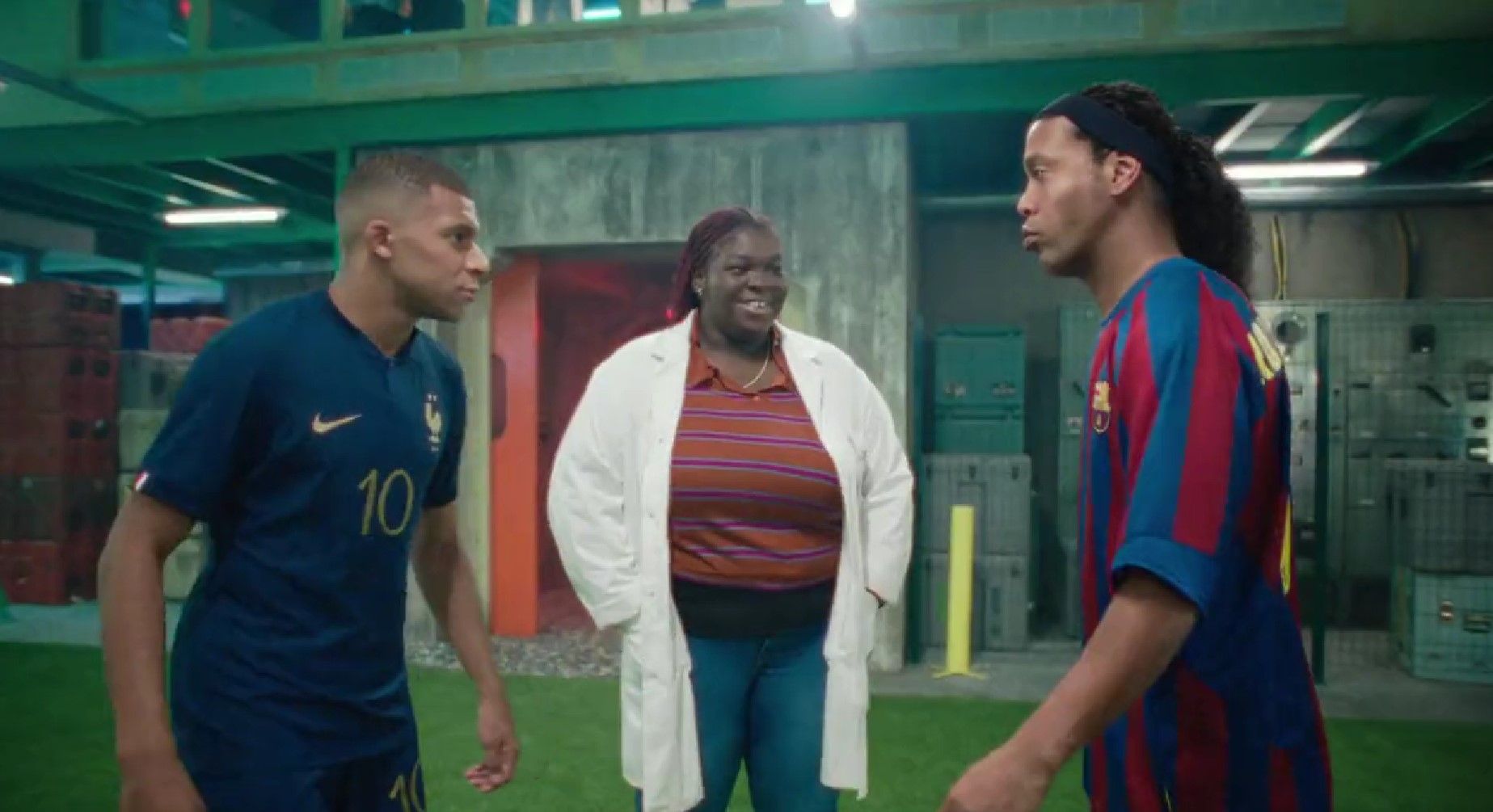 VIDEO. Nike crea el ‘futboverso’, previo a la Copa del Mundo de Catar