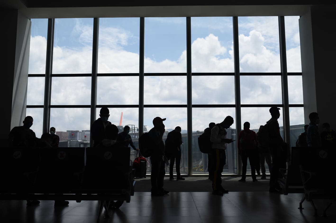 Corte de energía afectó operaciones en el aeropuerto La Aurora