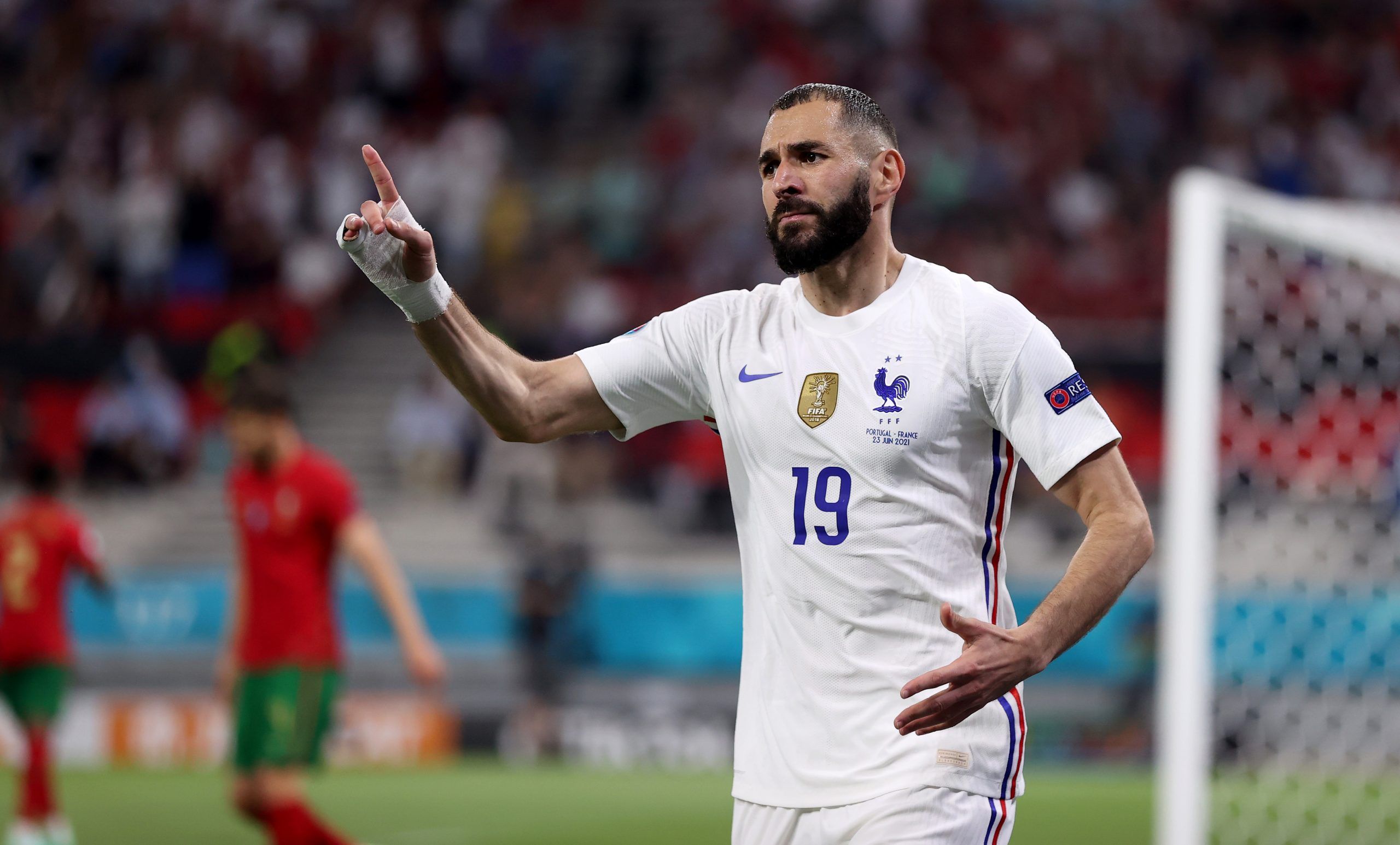 Benzema anuncia su retiro de la selección francesa a sus 35 años