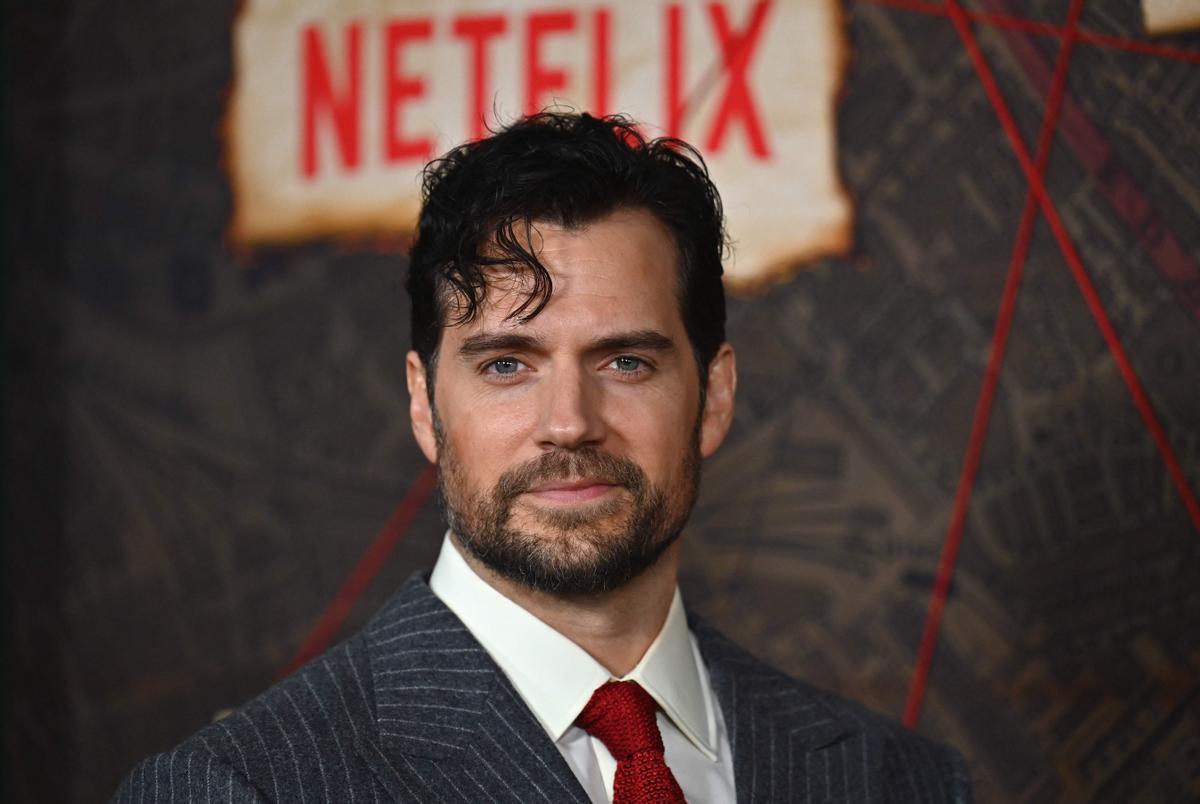 Henry Cavill es catalogado como El Hombre más Guapo en 2022