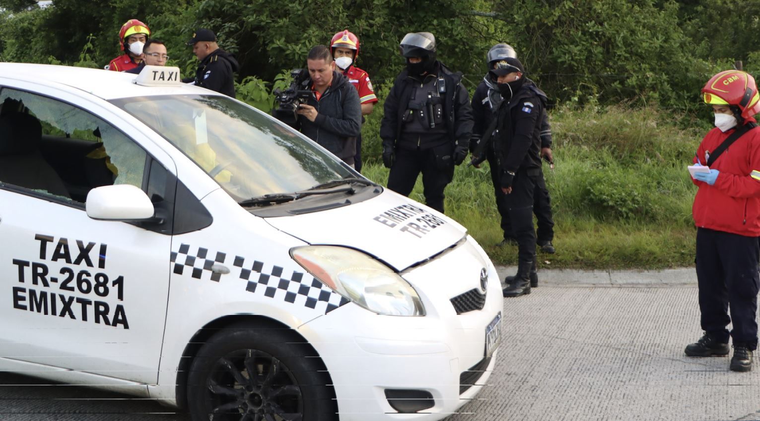 Ultiman a taxista en bulevar El Naranjo