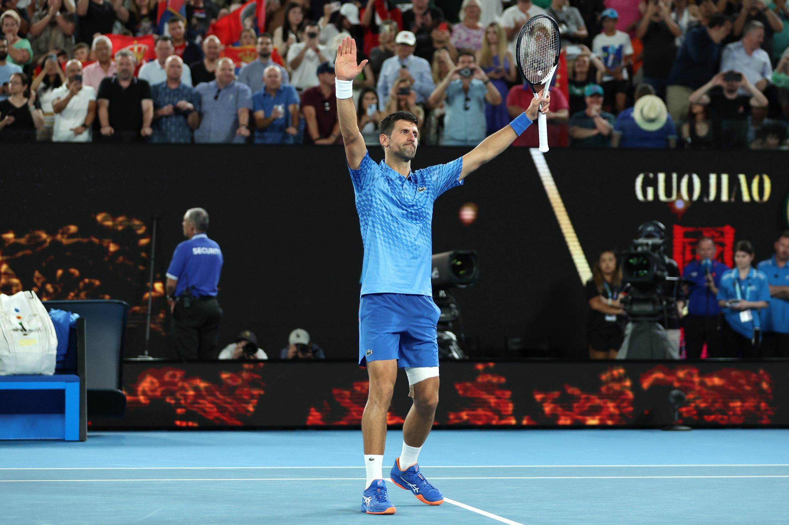 Djokovic deslumbra y se clasifica a los cuartos de final del Abierto de Australia