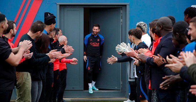 «Muchas gracias a todas las personas por el recibimiento», expresa Messi