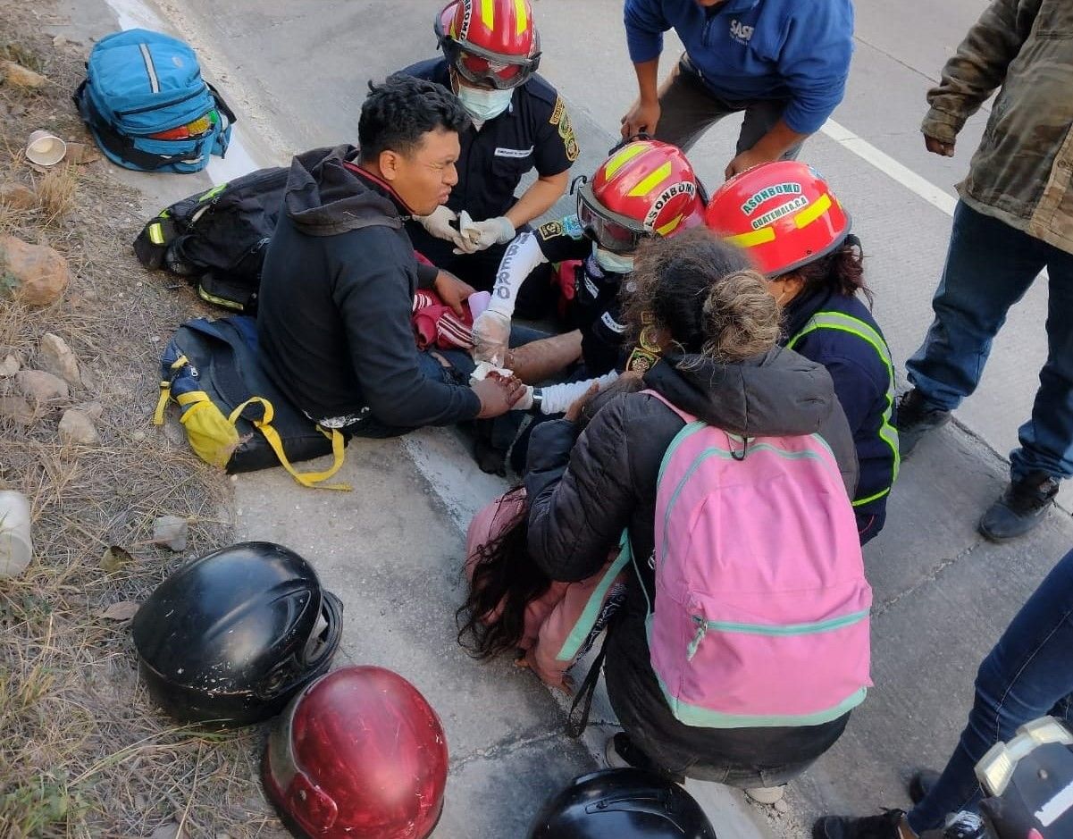 Cuatro heridos, entre ellos una niña, en accidentes de Caravana del Zorro