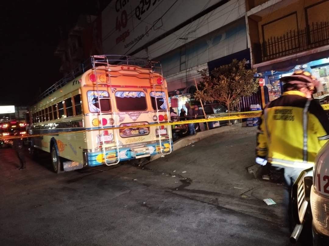 Ultiman a piloto de bus en Huehuetenango