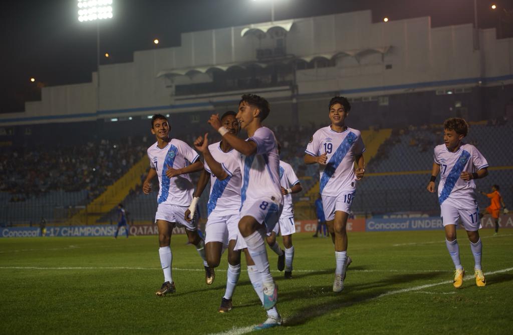 Guatemala pone rumbo a los octavos de final del Premundial