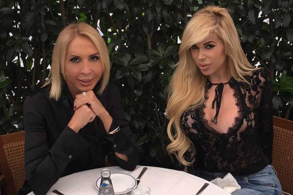 Critican el «excesivo» aumento de senos de la hija de Laura Bozzo