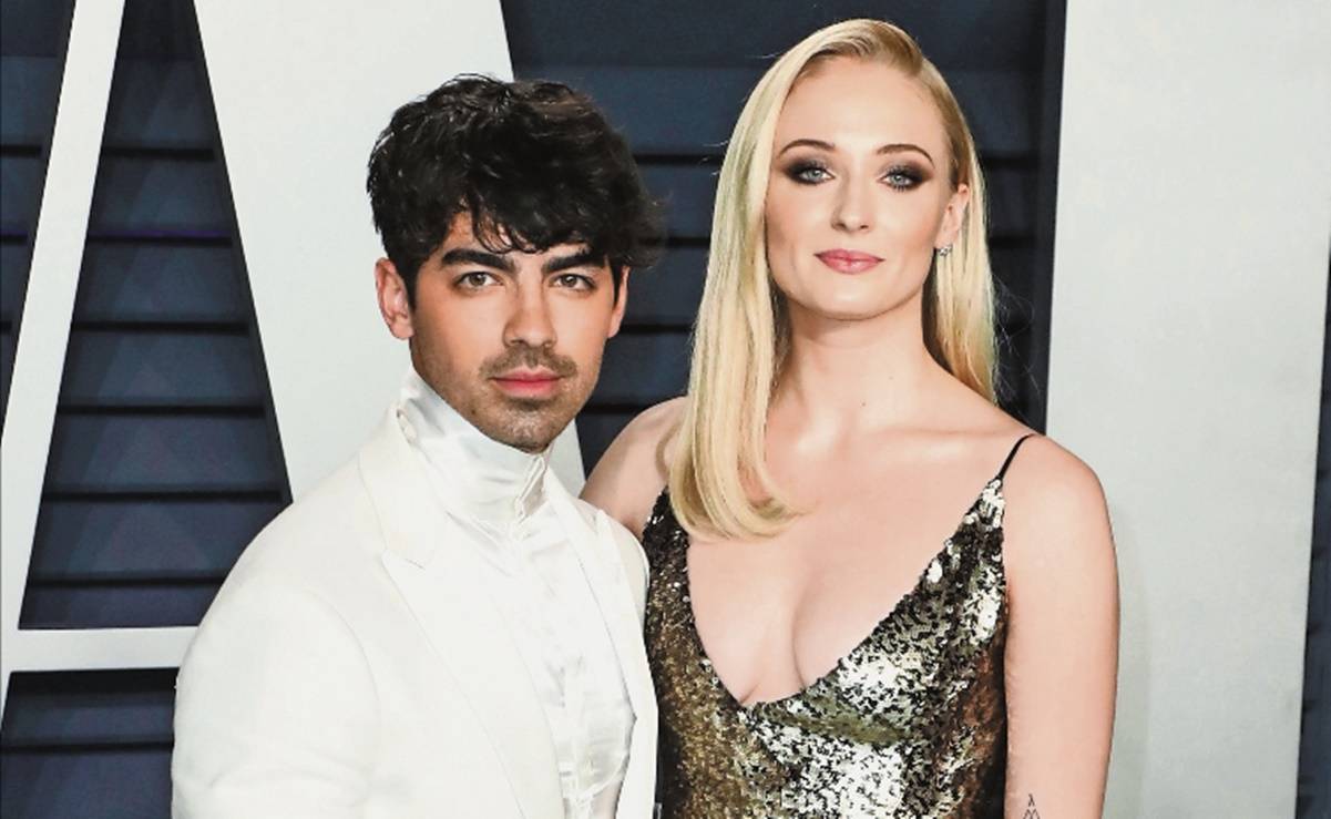 Tras dos hijos, Sophie Turner llega en transparente vestido a los BAFTA 2023