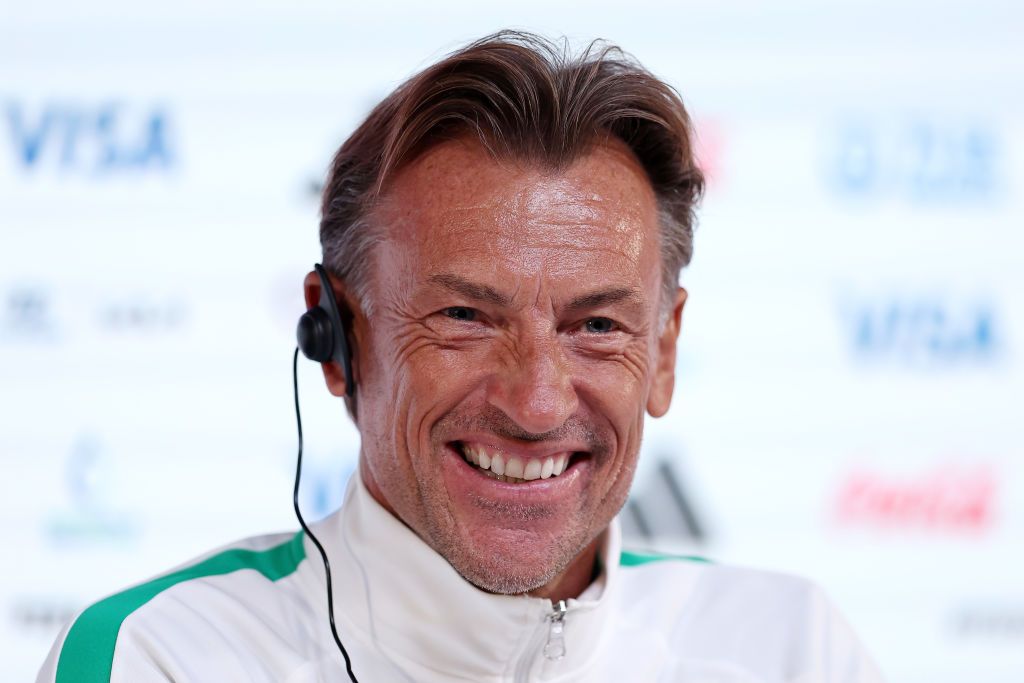 Hervé Renard podría dirigir dos Mundiales en menos de un año