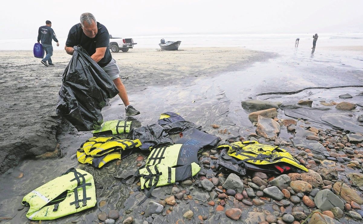 Migrantes mueren en naufragio de dos botes frente a la costa de California