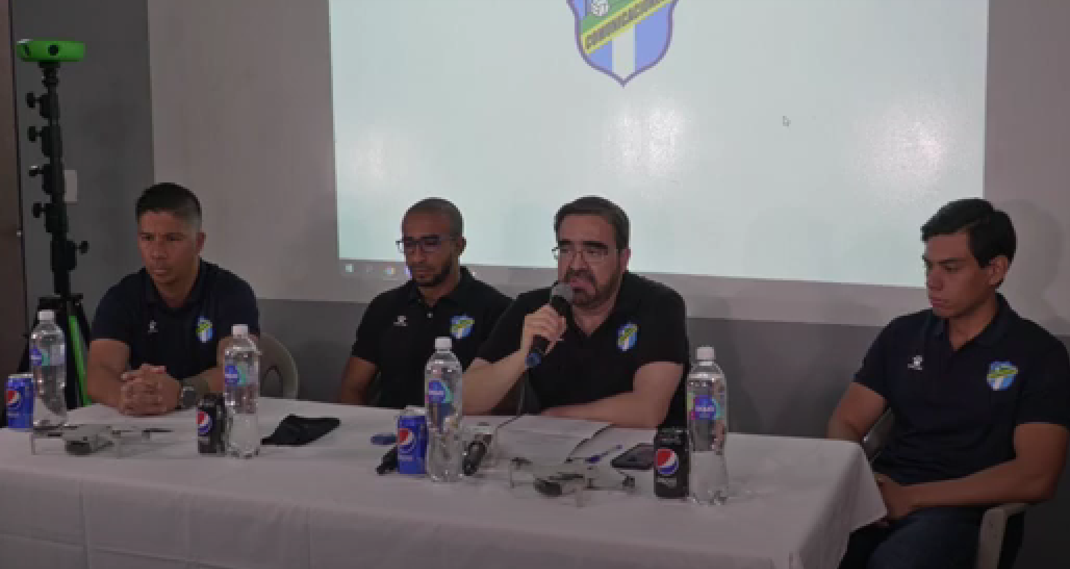 Comunicaciones presenta tecnología para formación de fuerzas básicas