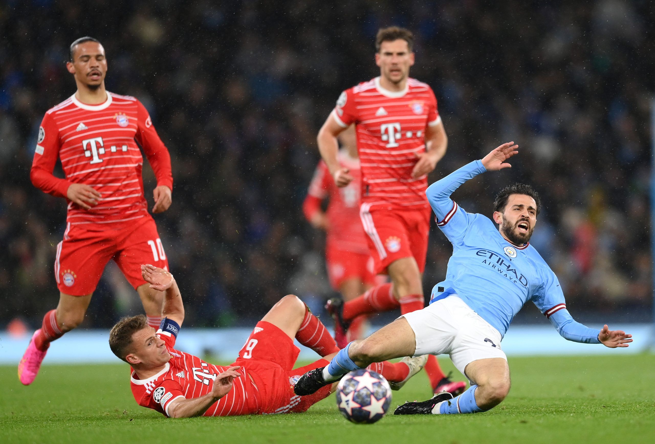 El Bayern se aferra a remontar al City para rescatar su temporada