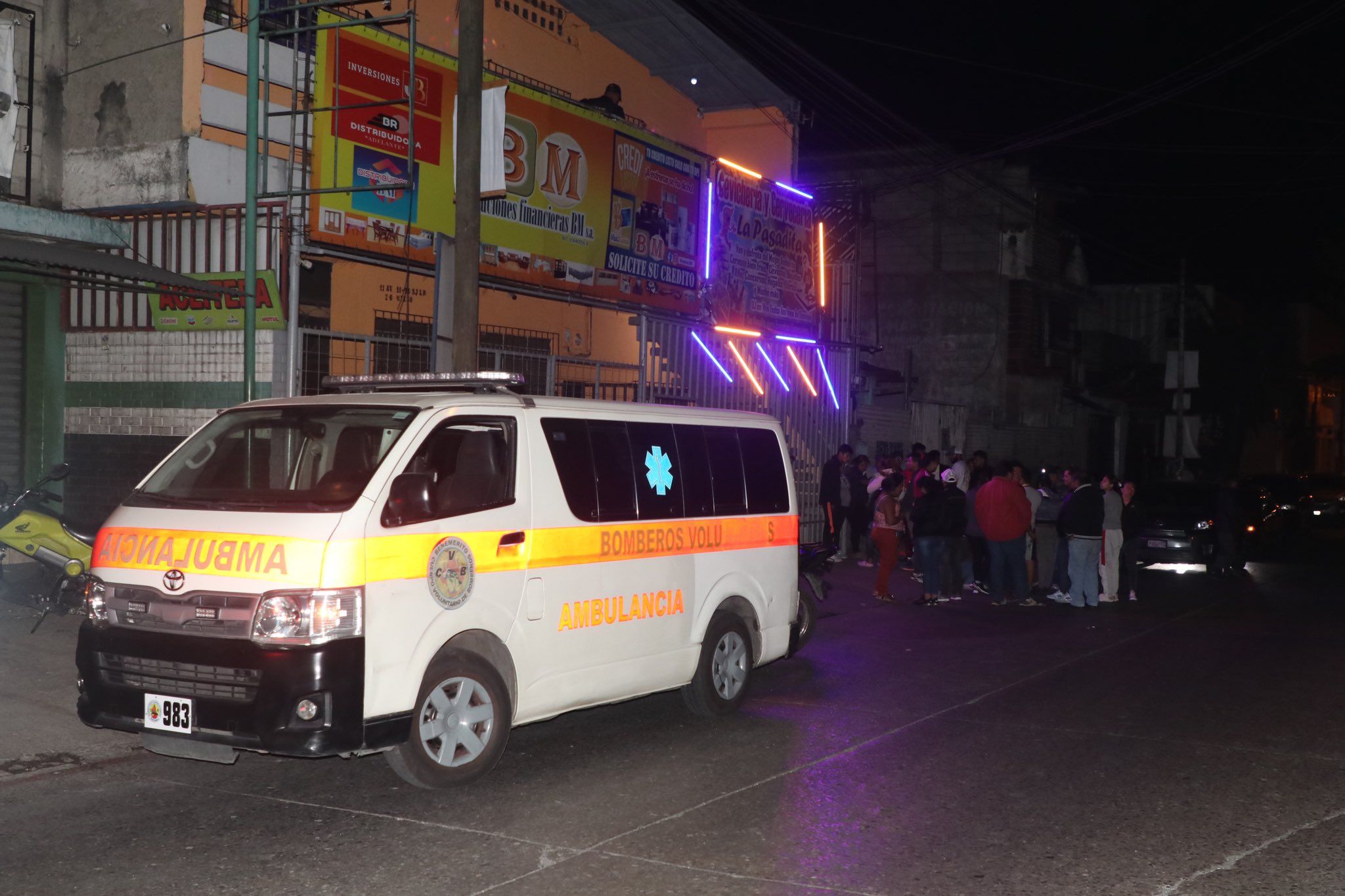 Ataque armado en cevichería deja cuatro personas fallecidas