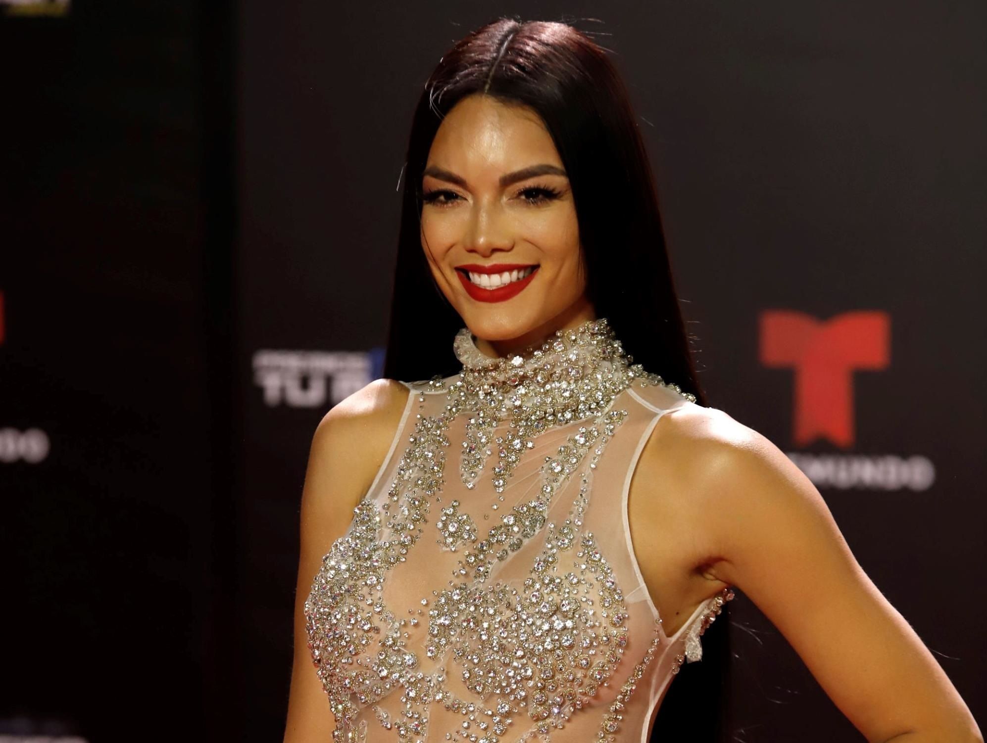 Zuleyka Rivera hace arder las redes con su candente topless