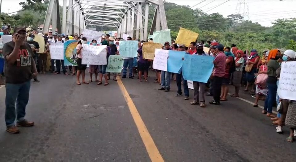 Organizaciones campesinas bloquean El Zarco