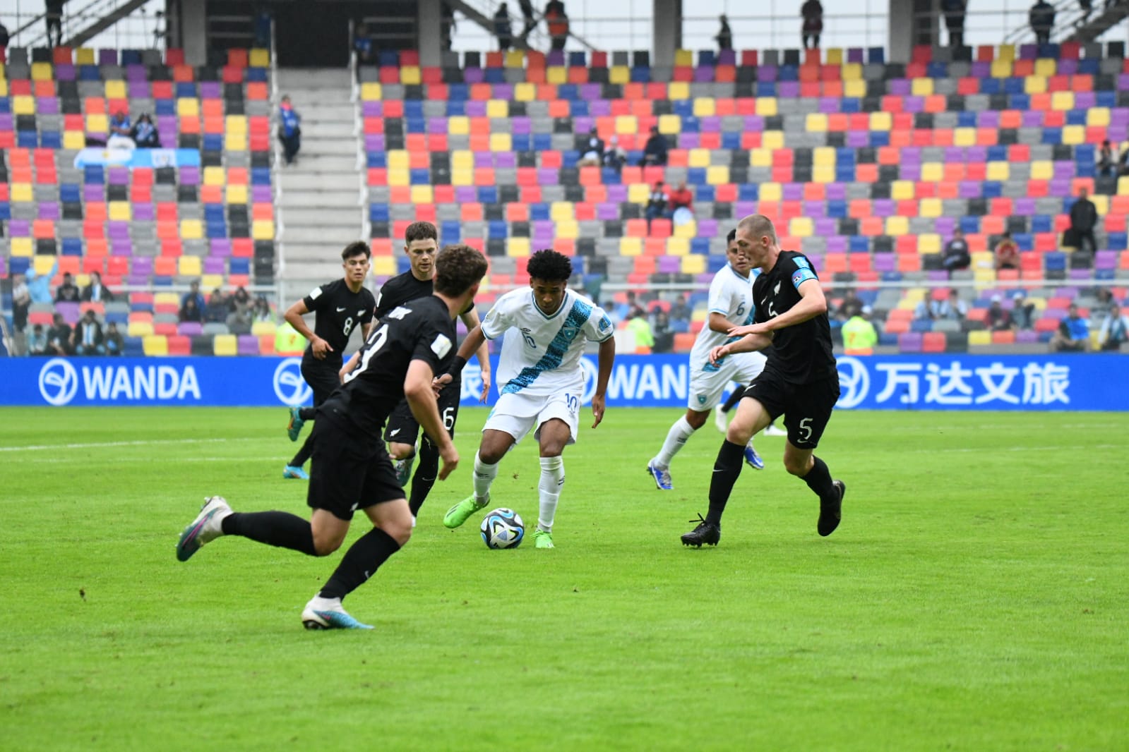 El Mundial de la ilusión inicia con derrota para la selección de Guatemala