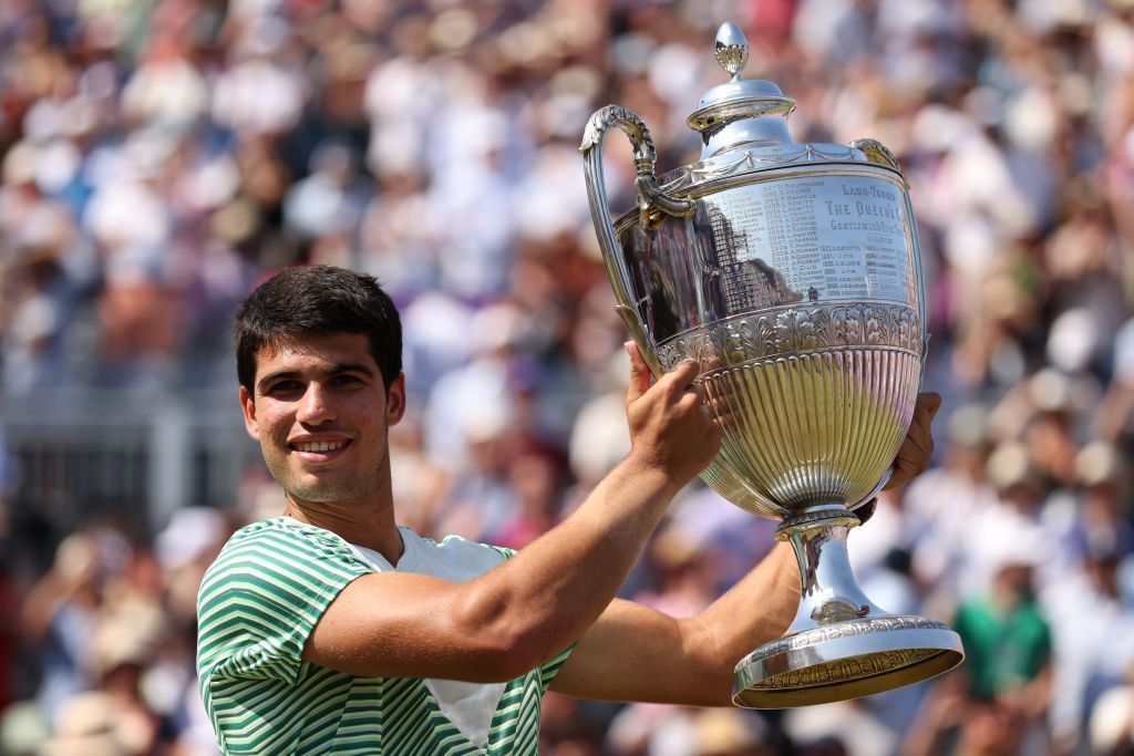 ¡Alcaraz gana en Queen’s! El español iniciará Wimbledon como el primero del mundo