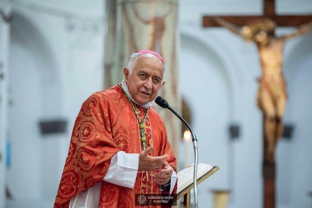 Vaticano acepta renuncia de monseñor Raúl Antonio Martínez