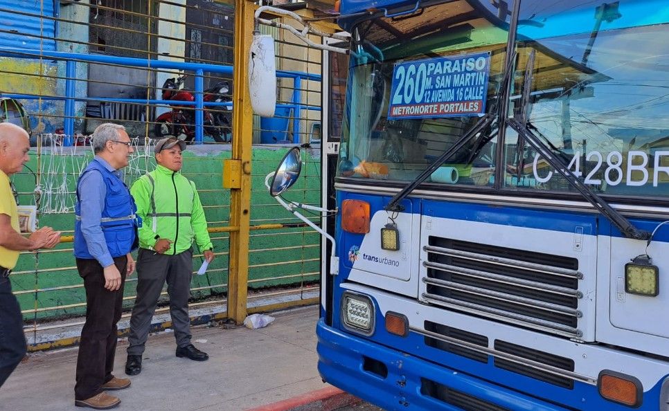 PDH verifica funcionamiento de Transurbano en zona 18