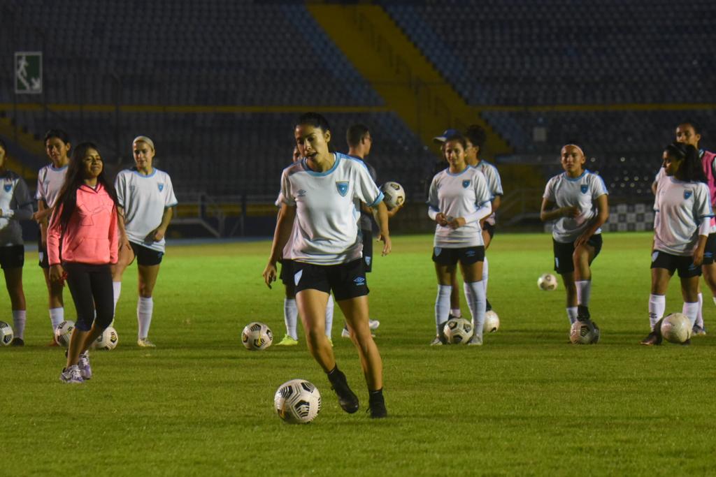 Ana Lucía Martínez: «Vamos a dejar todo en la cancha»