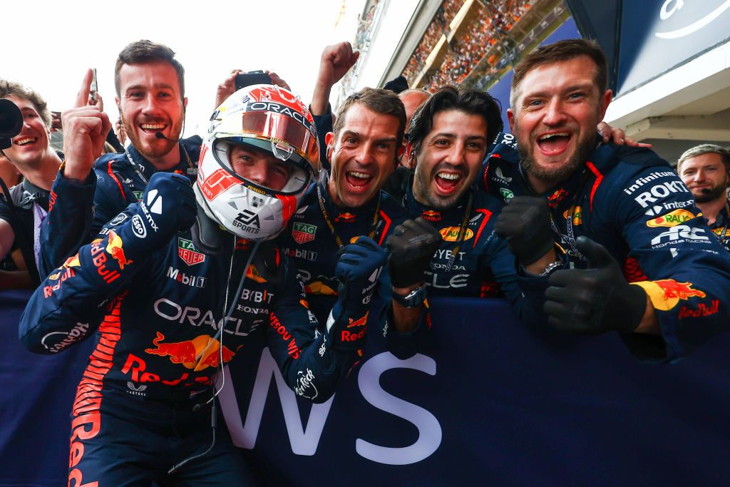 Verstappen arrasa y conquista el Gran Premio de España