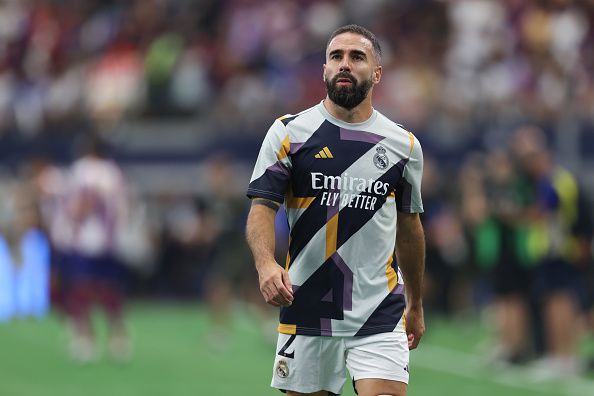 Carvajal al Barcelona: «En competiciones oficiales les vamos a pasar por encima»