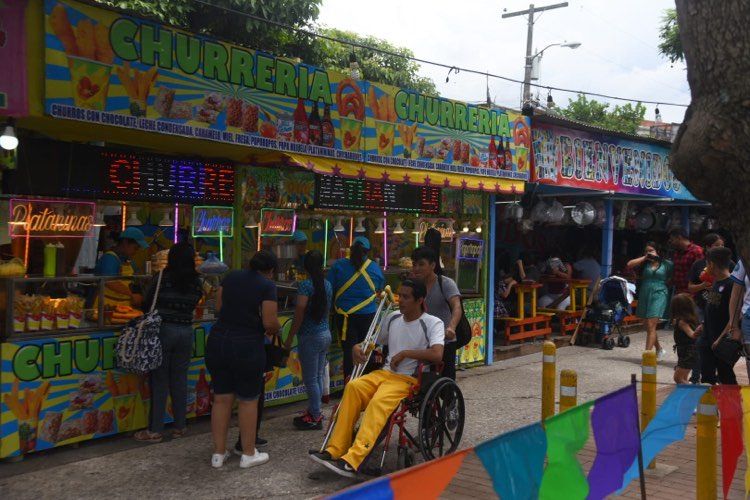 Feria del Cerrito del Carmen: Un estallido de color y alegría