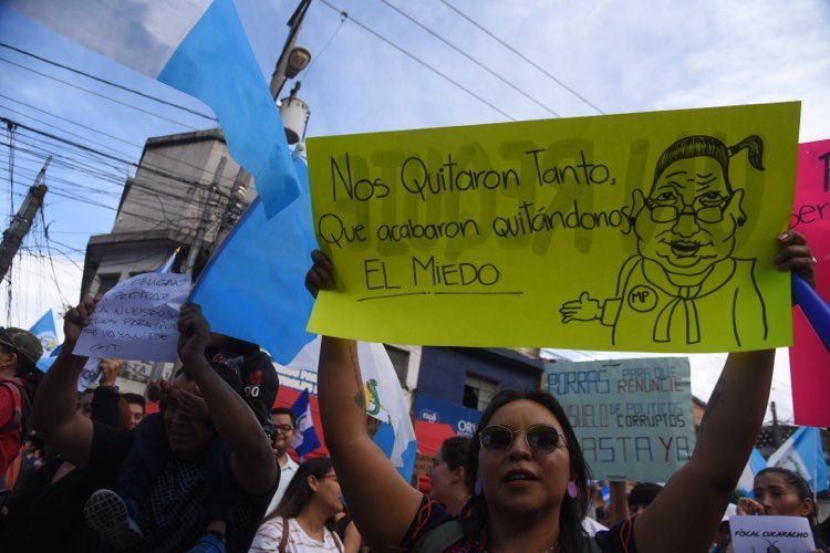 Ciudadanía grita “nos quitaron el miedo” en manifestación frente al MP