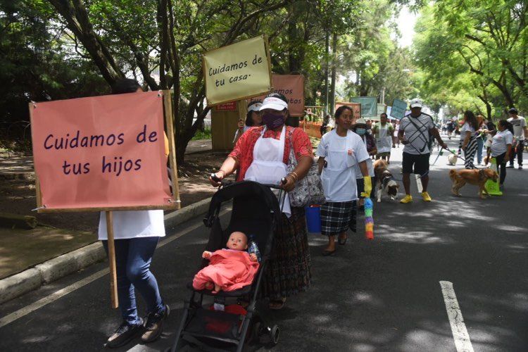 Trabajadoras del hogar exigen mejores condiciones laborales