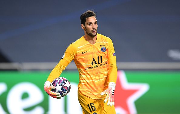 Sergio Rico se pronuncia sobre su estado de salud