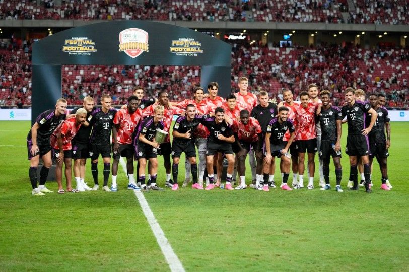 Bayern Múnich gana trofeo en Singapur y Alexis Mac Allister sale golpeado