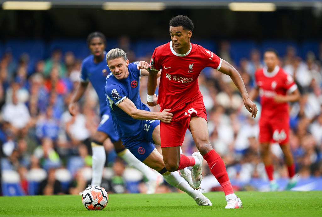 Chelsea y Liverpool dividen puntos en la primera jornada de la Premier League