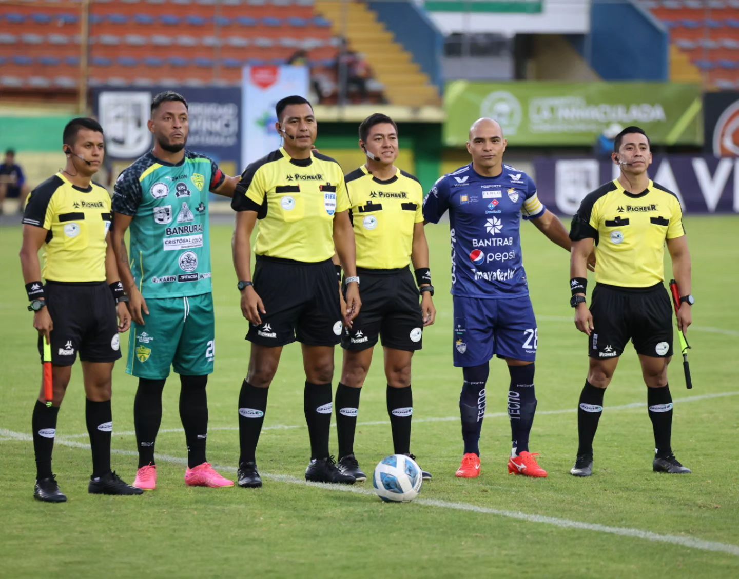 ¡Partidazo! Cobán Imperial deja escapar la victoria ante Xinabajul Huehue