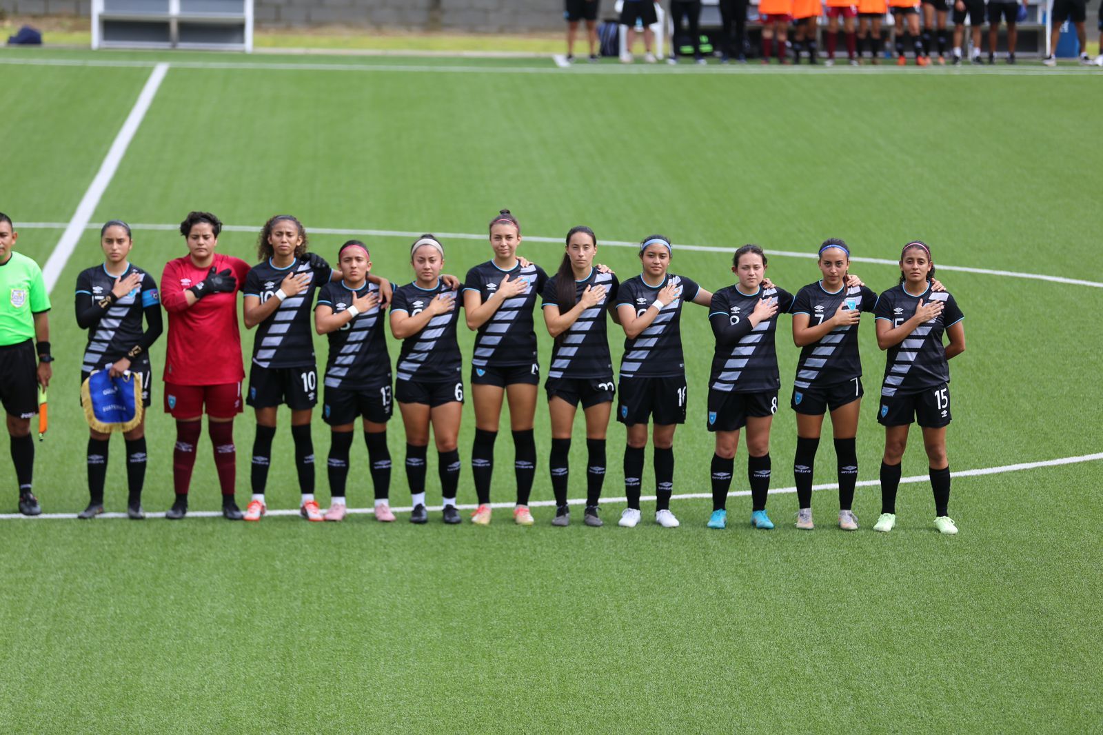 Selección Femenina concluye con derrota su campamento de preparación en Honduras