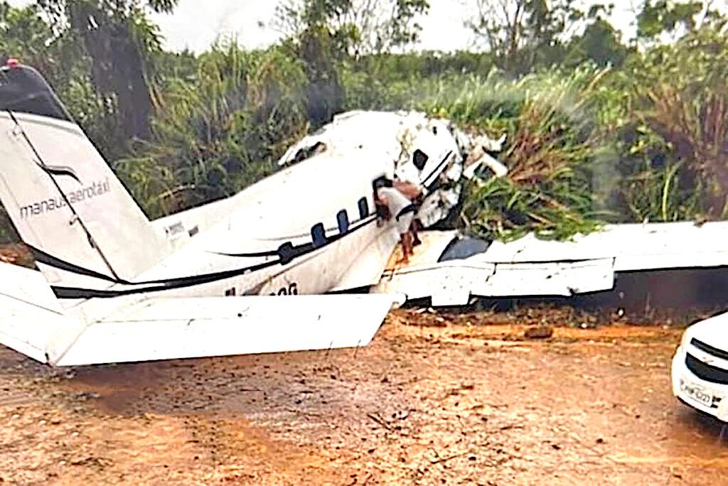 Accidente de avión deja 14 muertos en Brasil