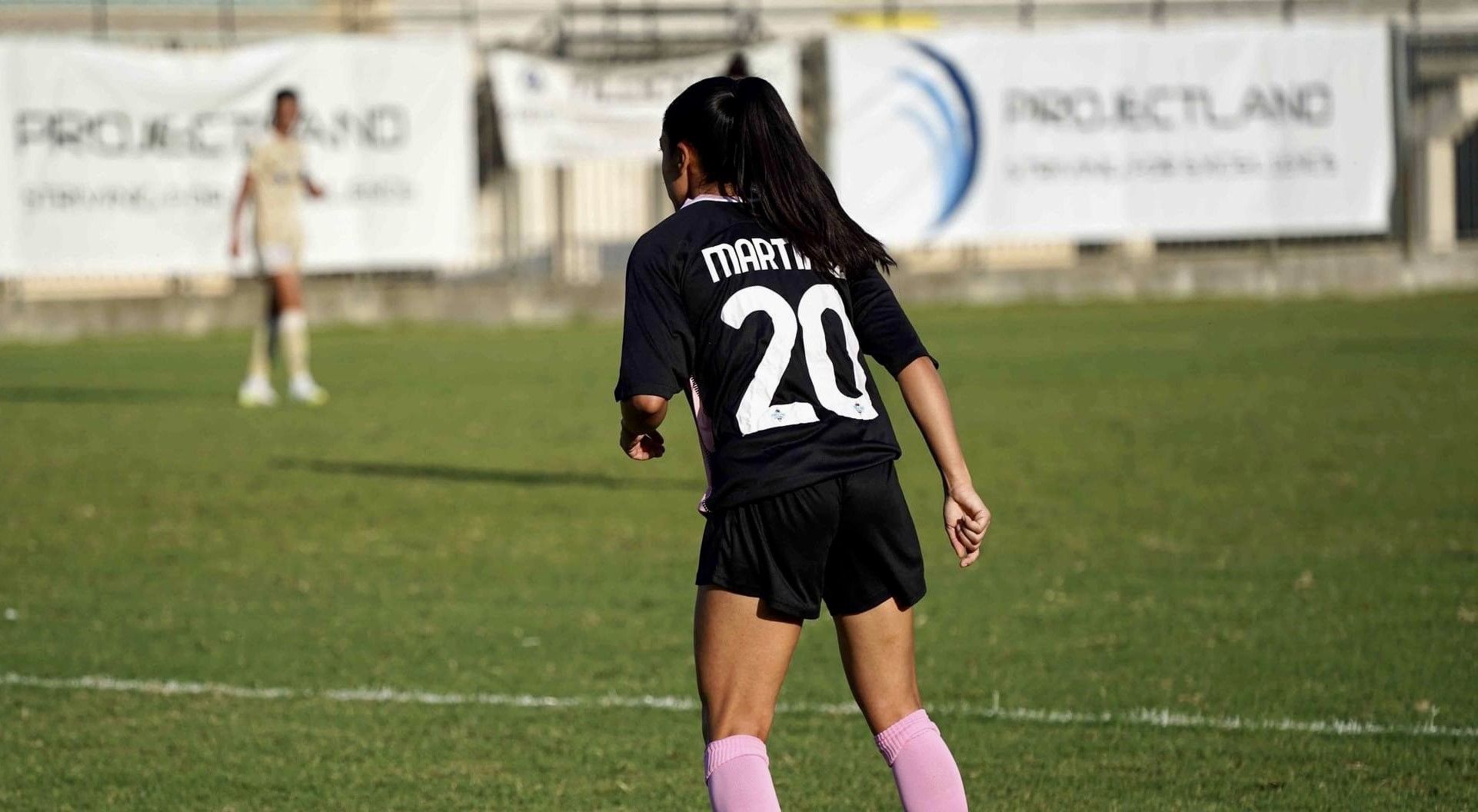 VIDEO. Ana Lucía Martínez se luce con un golazo ante la Juventus